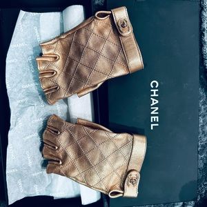 Vintage Chanel metallic gloves